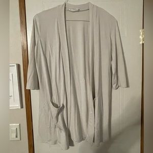 3 quarter inch sleeved cardigan